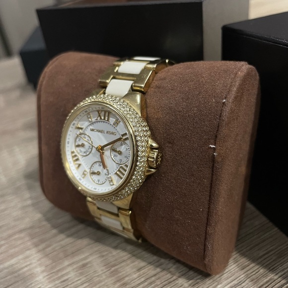 MICHAEL KORS Diamond watch - Picture 8 of 9